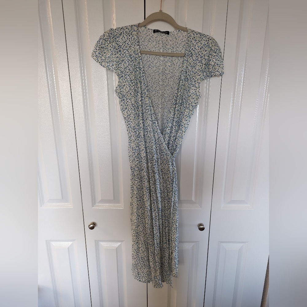 NWT Brandy Melville Floral Wrap Dress